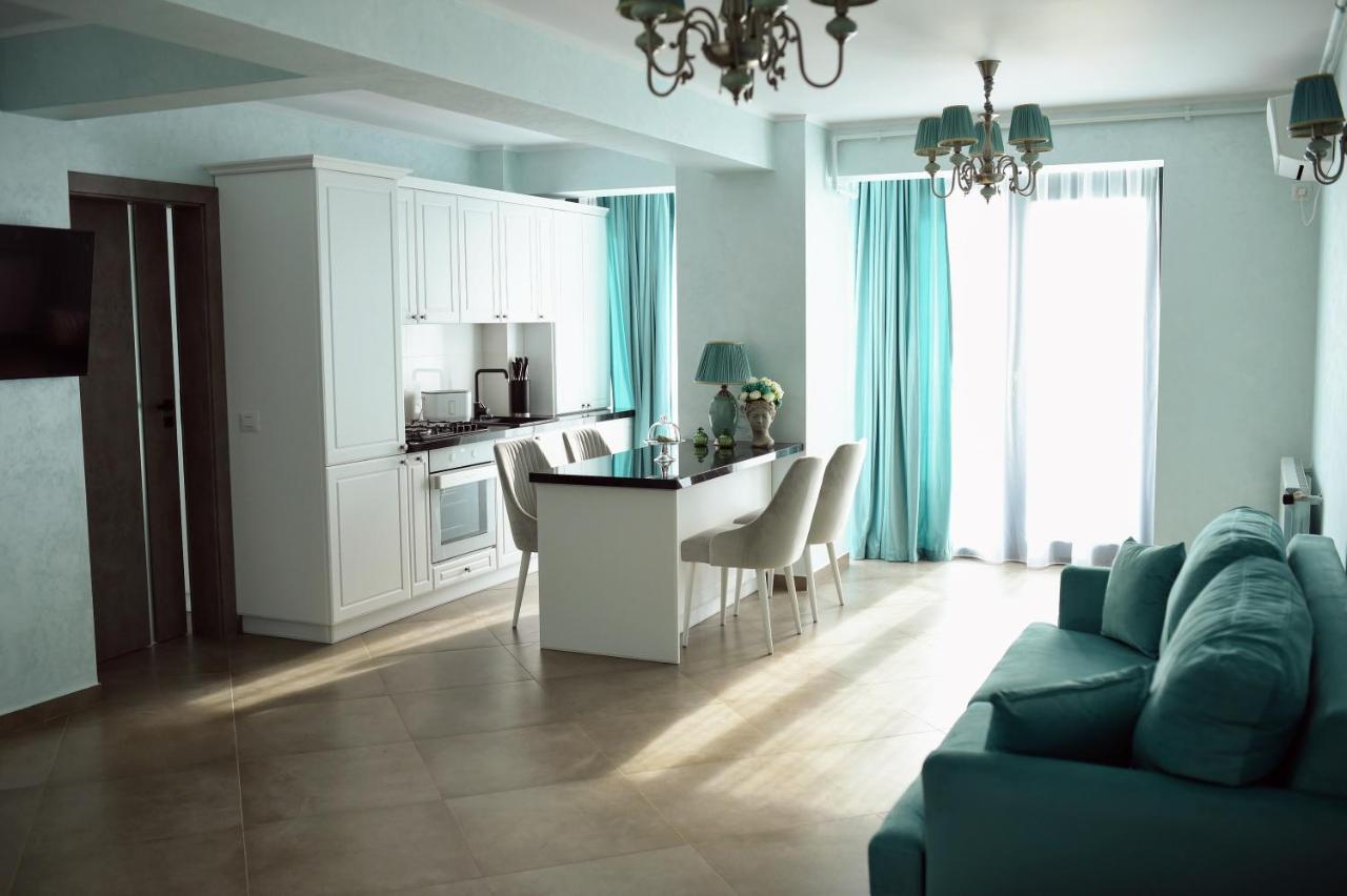 Myosotis Mamaia By The Lake Exterior photo